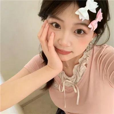 27套礼服 海报